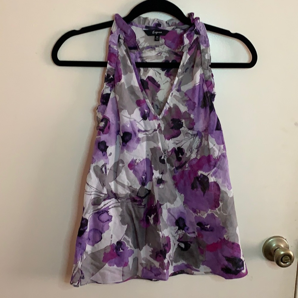 Ruffle V Neck Floral Tank Top